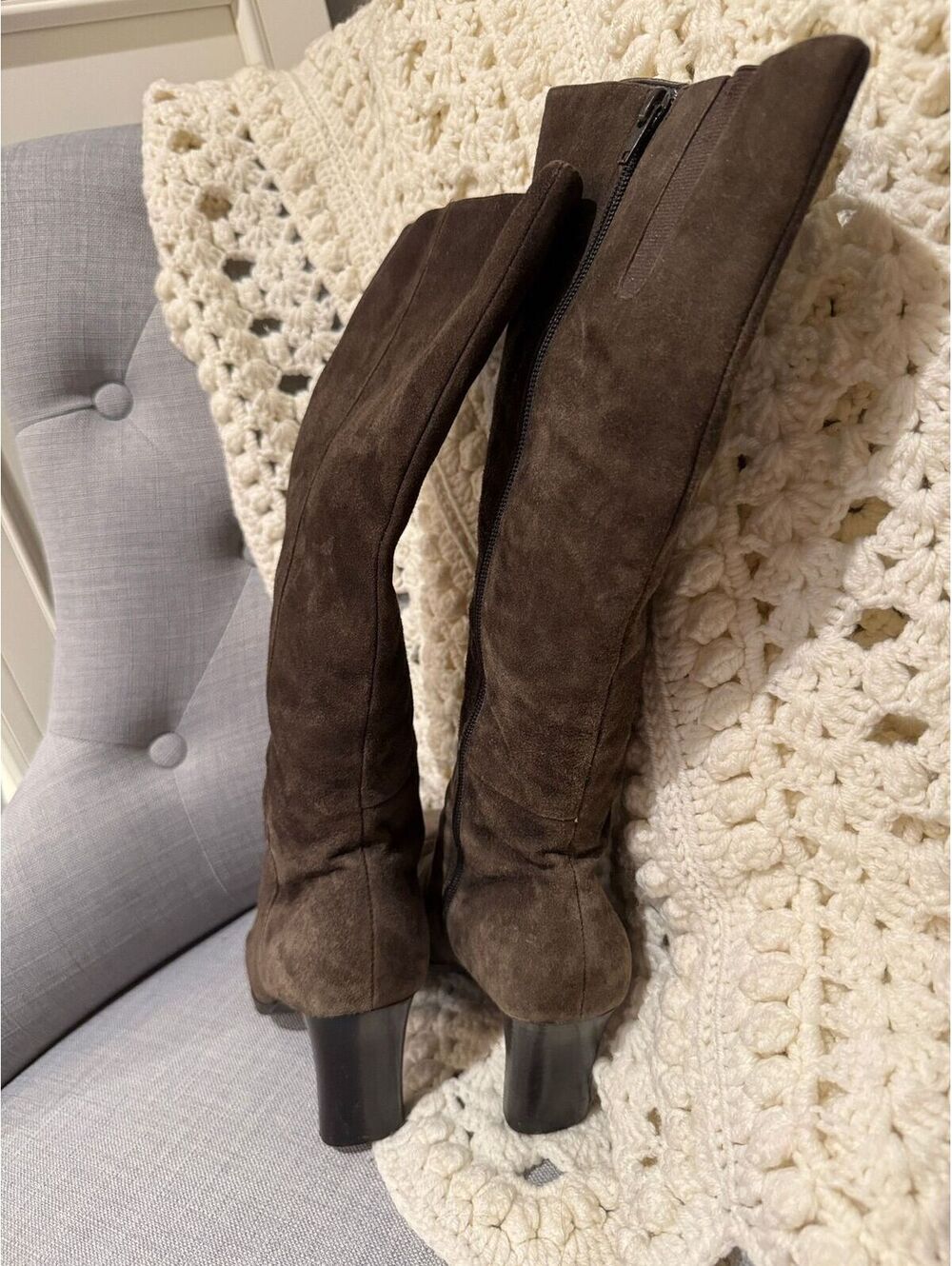Lord & Taylor Vintage Genuine Leather Suede Tall Boots Size 8.5 - Picture 2 of 4